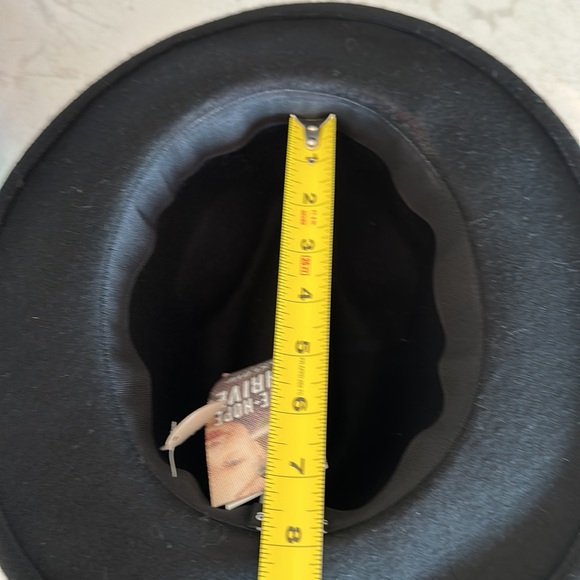 Max Love Wool Hat NWT - Picture 8 of 12